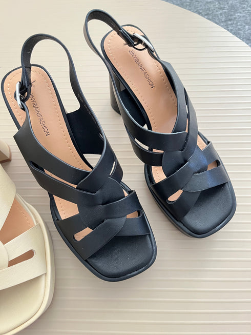 Ladies Criss Cross Straps With Buckle strap